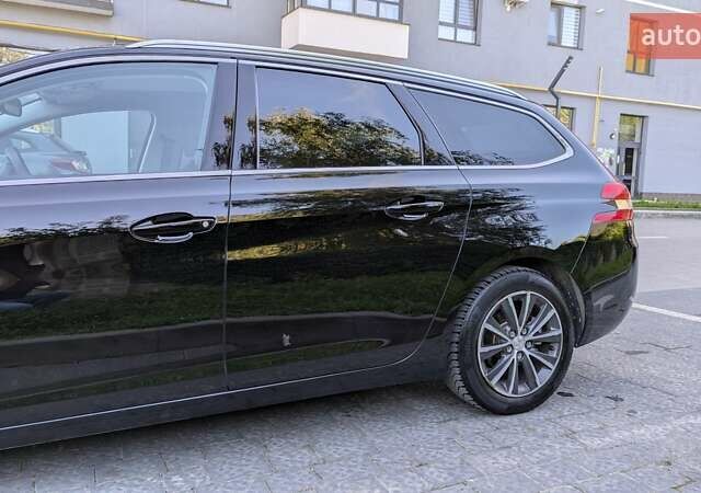 Черный Пежо 308, объемом двигателя 1.56 л и пробегом 230 тыс. км за 10200 $, фото 2 на Automoto.ua