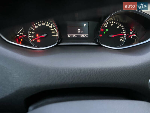 Чорний Пежо 308, об'ємом двигуна 2 л та пробігом 224 тис. км за 12200 $, фото 38 на Automoto.ua