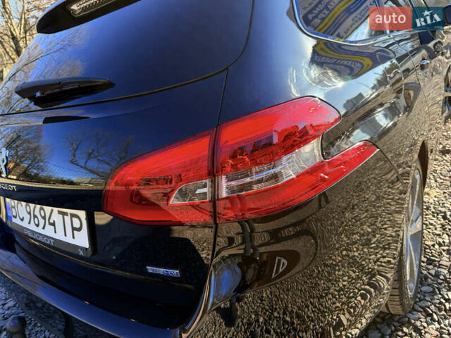 Черный Пежо 308, объемом двигателя 1.56 л и пробегом 200 тыс. км за 10999 $, фото 13 на Automoto.ua