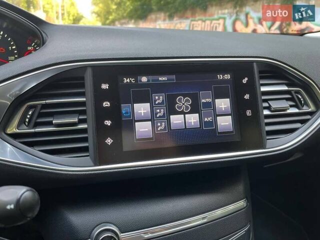 Чорний Пежо 308, об'ємом двигуна 1.56 л та пробігом 191 тис. км за 9900 $, фото 10 на Automoto.ua