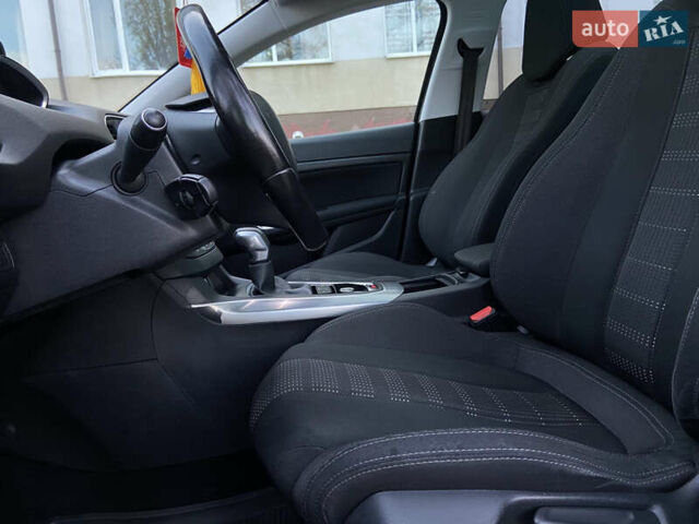 Чорний Пежо 308, об'ємом двигуна 2 л та пробігом 224 тис. км за 12200 $, фото 27 на Automoto.ua