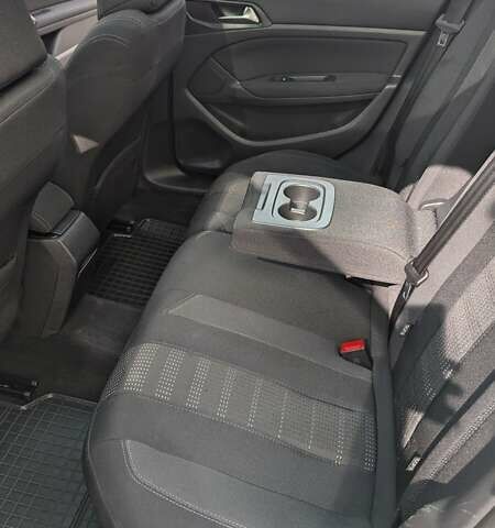 Черный Пежо 308, объемом двигателя 1.56 л и пробегом 230 тыс. км за 10200 $, фото 32 на Automoto.ua