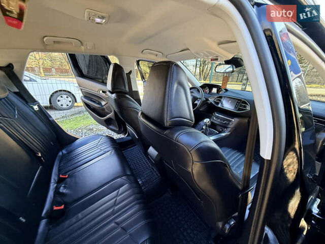 Черный Пежо 308, объемом двигателя 1.56 л и пробегом 200 тыс. км за 10999 $, фото 38 на Automoto.ua