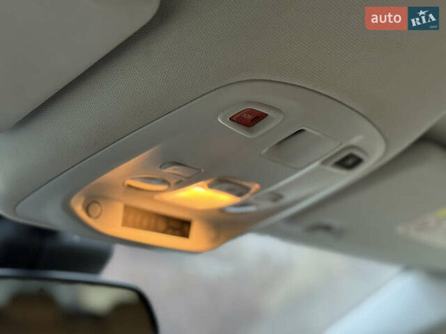 Черный Пежо 308, объемом двигателя 1.56 л и пробегом 198 тыс. км за 5799 $, фото 30 на Automoto.ua