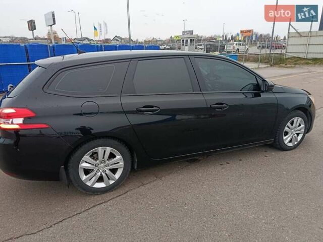 Чорний Пежо 308, об'ємом двигуна 1.56 л та пробігом 163 тис. км за 10400 $, фото 6 на Automoto.ua