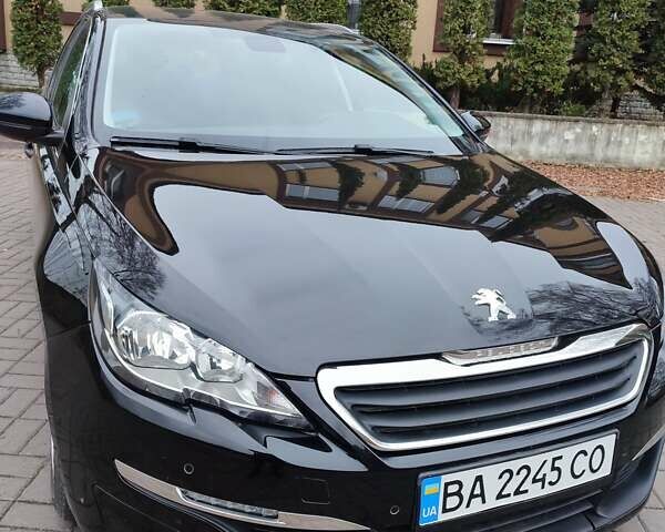 Черный Пежо 308, объемом двигателя 1.56 л и пробегом 180 тыс. км за 5900 $, фото 3 на Automoto.ua