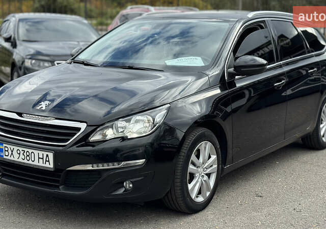 Черный Пежо 308, объемом двигателя 1.56 л и пробегом 277 тыс. км за 10500 $, фото 2 на Automoto.ua