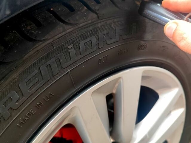 Чорний Пежо 308, об'ємом двигуна 1.6 л та пробігом 266 тис. км за 8800 $, фото 1 на Automoto.ua