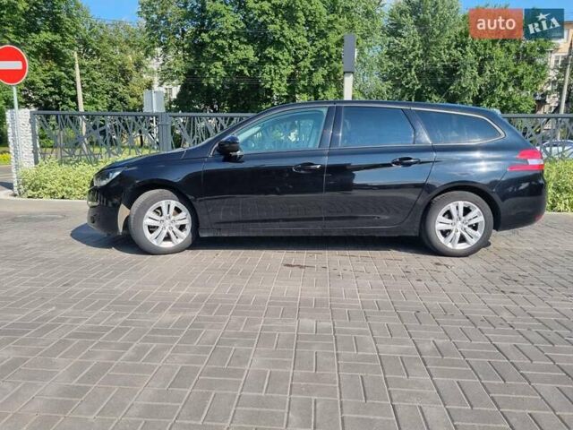 Черный Пежо 308, объемом двигателя 1.56 л и пробегом 200 тыс. км за 9900 $, фото 1 на Automoto.ua