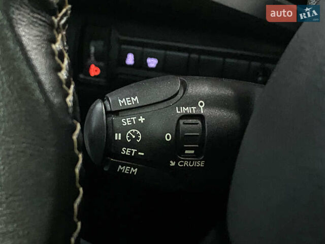 Чорний Пежо 308, об'ємом двигуна 1.6 л та пробігом 153 тис. км за 9200 $, фото 45 на Automoto.ua