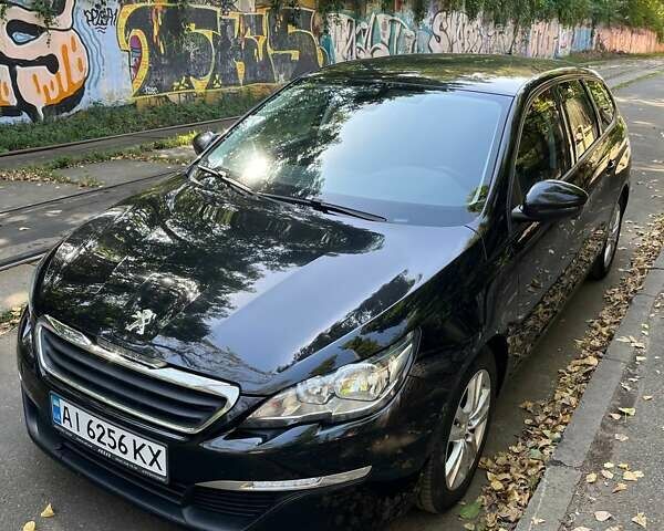 Чорний Пежо 308, об'ємом двигуна 1.56 л та пробігом 191 тис. км за 9900 $, фото 1 на Automoto.ua