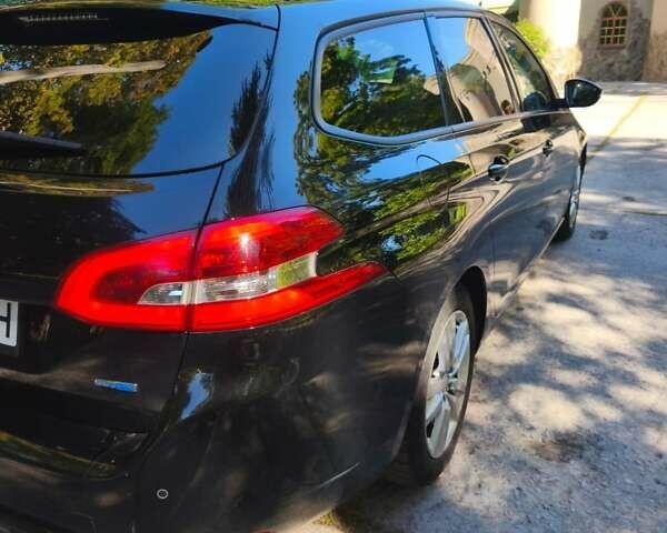 Черный Пежо 308, объемом двигателя 1.56 л и пробегом 221 тыс. км за 9500 $, фото 5 на Automoto.ua