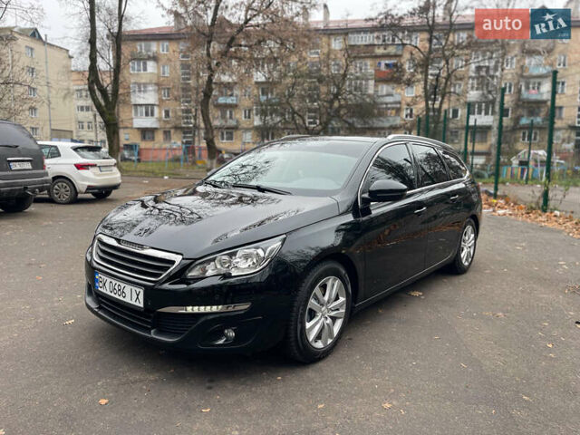Чорний Пежо 308, об'ємом двигуна 1.6 л та пробігом 153 тис. км за 9200 $, фото 4 на Automoto.ua
