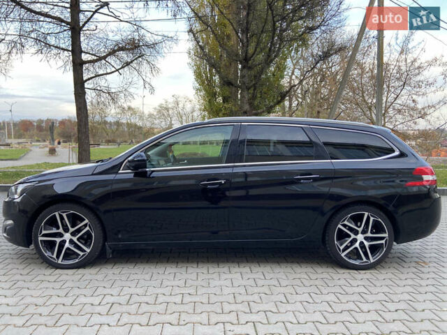 Чорний Пежо 308, об'ємом двигуна 2 л та пробігом 224 тис. км за 12200 $, фото 5 на Automoto.ua