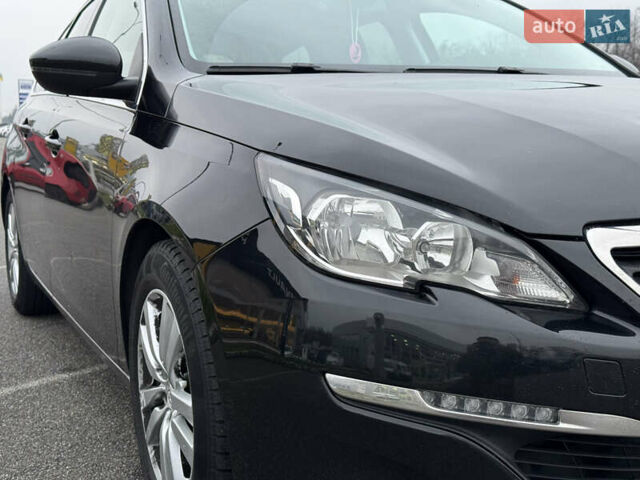 Чорний Пежо 308, об'ємом двигуна 1.6 л та пробігом 180 тис. км за 7800 $, фото 8 на Automoto.ua