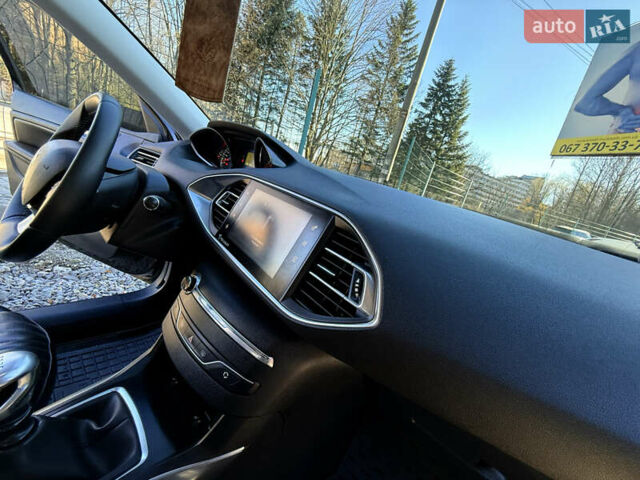 Черный Пежо 308, объемом двигателя 1.56 л и пробегом 200 тыс. км за 10999 $, фото 37 на Automoto.ua