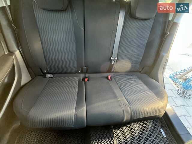 Черный Пежо 308, объемом двигателя 1.56 л и пробегом 284 тыс. км за 9300 $, фото 28 на Automoto.ua