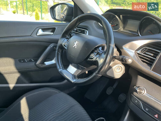 Черный Пежо 308, объемом двигателя 1.56 л и пробегом 284 тыс. км за 9300 $, фото 17 на Automoto.ua