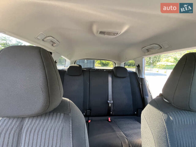 Черный Пежо 308, объемом двигателя 1.56 л и пробегом 284 тыс. км за 9300 $, фото 26 на Automoto.ua