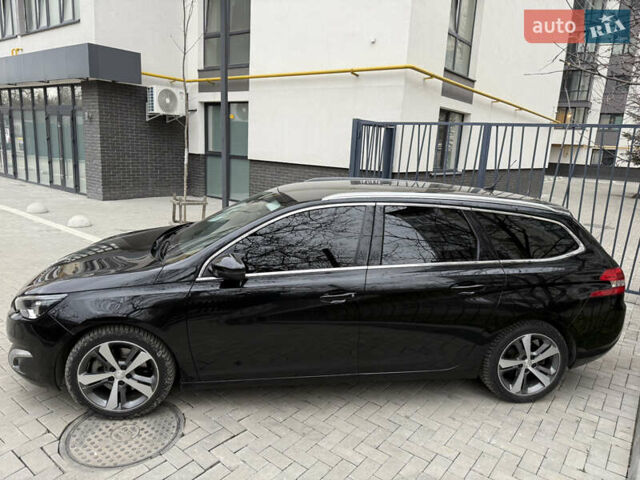 Черный Пежо 308, объемом двигателя 2 л и пробегом 224 тыс. км за 12700 $, фото 4 на Automoto.ua