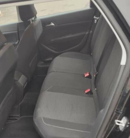 Черный Пежо 308, объемом двигателя 1.5 л и пробегом 175 тыс. км за 12900 $, фото 10 на Automoto.ua