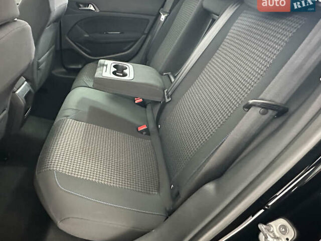 Черный Пежо 308, объемом двигателя 1.5 л и пробегом 179 тыс. км за 11450 $, фото 10 на Automoto.ua