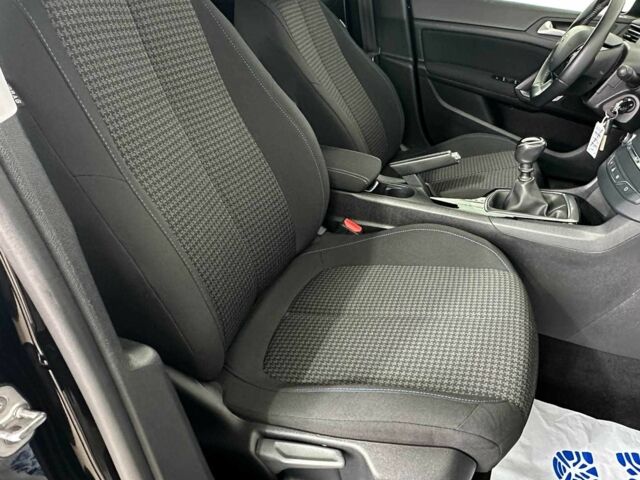 Чорний Пежо 308, об'ємом двигуна 1.5 л та пробігом 179 тис. км за 285 $, фото 8 на Automoto.ua