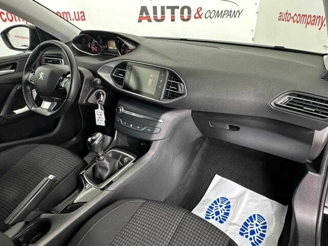 Чорний Пежо 308, об'ємом двигуна 1.5 л та пробігом 179 тис. км за 285 $, фото 7 на Automoto.ua