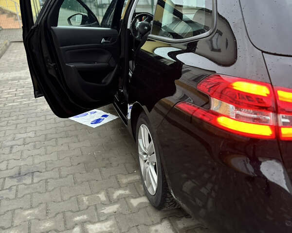 Черный Пежо 308, объемом двигателя 1.5 л и пробегом 190 тыс. км за 11100 $, фото 13 на Automoto.ua