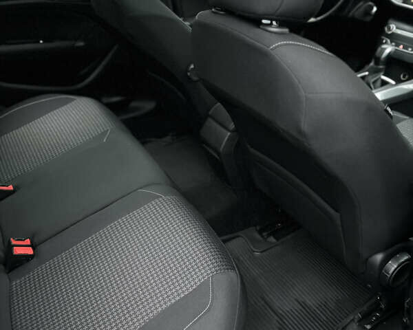 Черный Пежо 308, объемом двигателя 1.5 л и пробегом 190 тыс. км за 11100 $, фото 28 на Automoto.ua