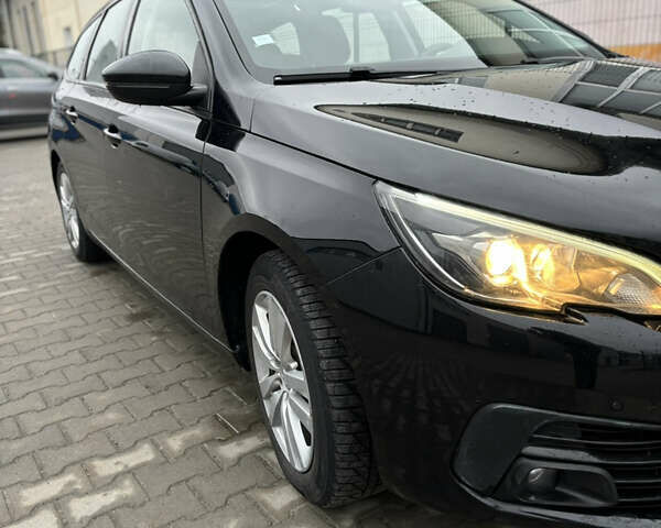 Черный Пежо 308, объемом двигателя 1.5 л и пробегом 190 тыс. км за 11100 $, фото 2 на Automoto.ua