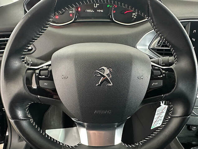 Черный Пежо 308, объемом двигателя 1.5 л и пробегом 179 тыс. км за 11450 $, фото 12 на Automoto.ua