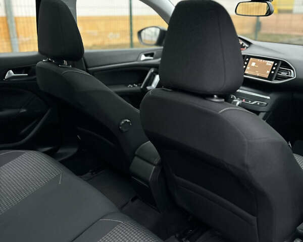 Черный Пежо 308, объемом двигателя 1.5 л и пробегом 190 тыс. км за 11100 $, фото 27 на Automoto.ua