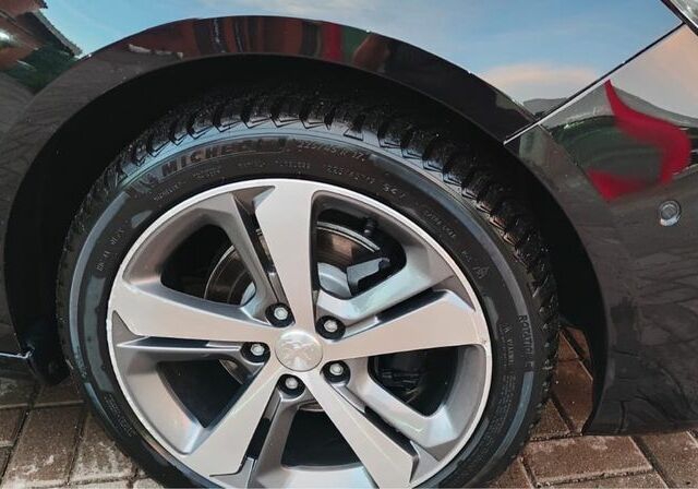 Черный Пежо 308, объемом двигателя 1.5 л и пробегом 196 тыс. км за 14300 $, фото 14 на Automoto.ua