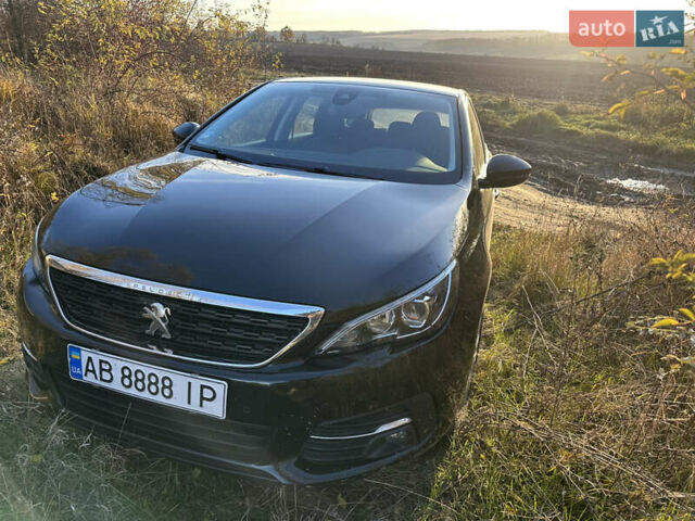 Чорний Пежо 308, об'ємом двигуна 1.5 л та пробігом 167 тис. км за 13000 $, фото 1 на Automoto.ua