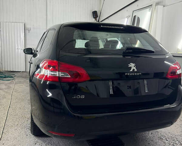 Чорний Пежо 308, об'ємом двигуна 1.5 л та пробігом 167 тис. км за 13000 $, фото 4 на Automoto.ua