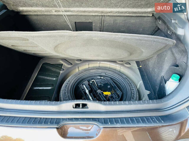 Коричневий Пежо 308, об'ємом двигуна 1.6 л та пробігом 141 тис. км за 8400 $, фото 12 на Automoto.ua