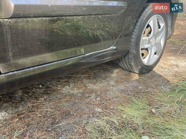 Коричневый Пежо 308, объемом двигателя 1.6 л и пробегом 142 тыс. км за 6000 $, фото 9 на Automoto.ua