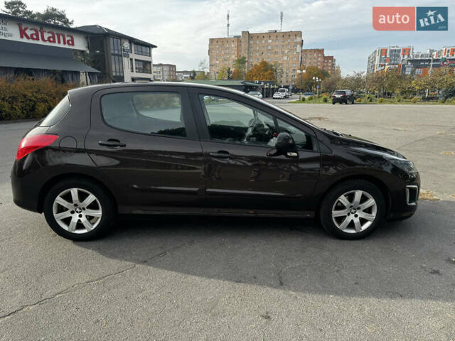 Коричневый Пежо 308, объемом двигателя 1.6 л и пробегом 212 тыс. км за 7000 $, фото 5 на Automoto.ua