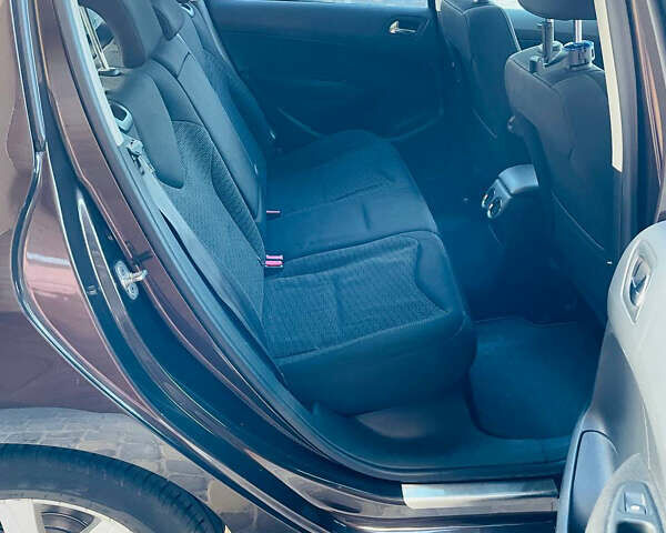 Коричневий Пежо 308, об'ємом двигуна 1.6 л та пробігом 141 тис. км за 8400 $, фото 16 на Automoto.ua