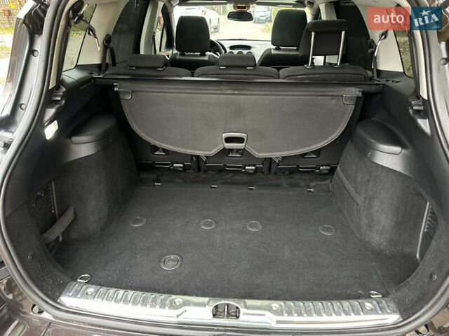 Коричневый Пежо 308, объемом двигателя 1.6 л и пробегом 262 тыс. км за 6700 $, фото 22 на Automoto.ua