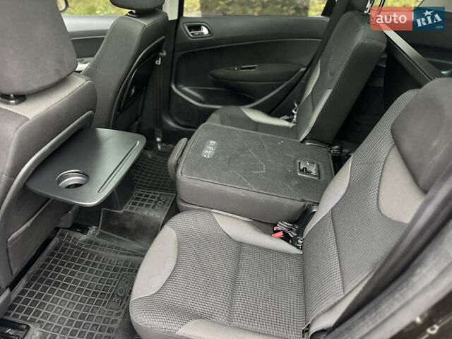 Коричневый Пежо 308, объемом двигателя 1.6 л и пробегом 262 тыс. км за 6700 $, фото 21 на Automoto.ua