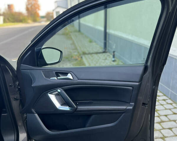 Коричневый Пежо 308, объемом двигателя 2 л и пробегом 240 тыс. км за 11300 $, фото 57 на Automoto.ua