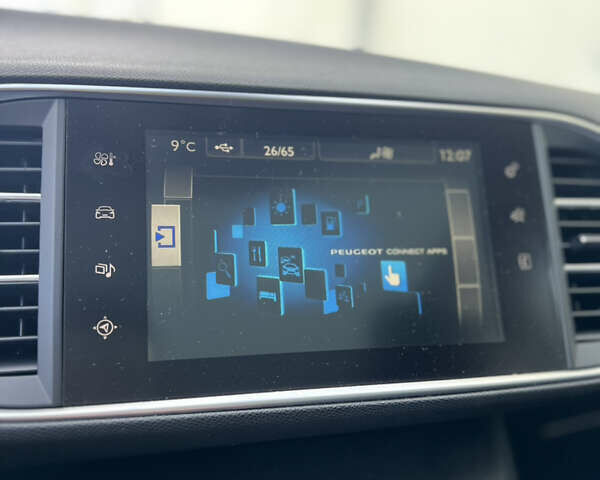 Коричневый Пежо 308, объемом двигателя 2 л и пробегом 240 тыс. км за 11300 $, фото 51 на Automoto.ua