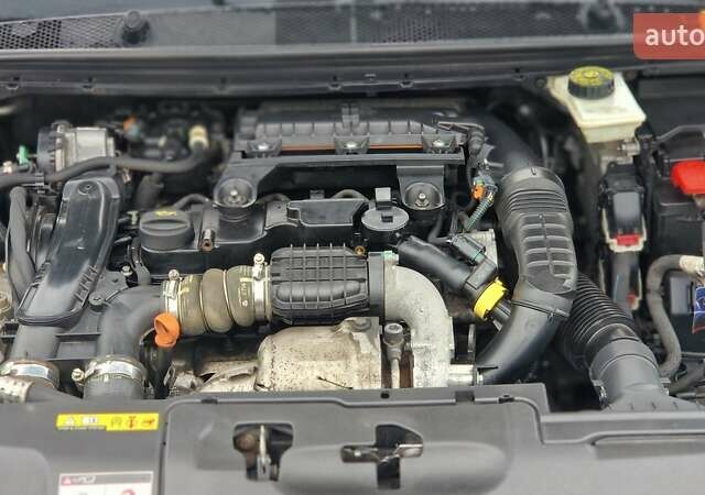 Пежо 308 2014 в Ровно на Automoto.ua Коричневый Пежо 308, объемом двигателя 1.56 л и пробегом 252 тыс. км за 9200 $, фото 16 на Automoto.ua