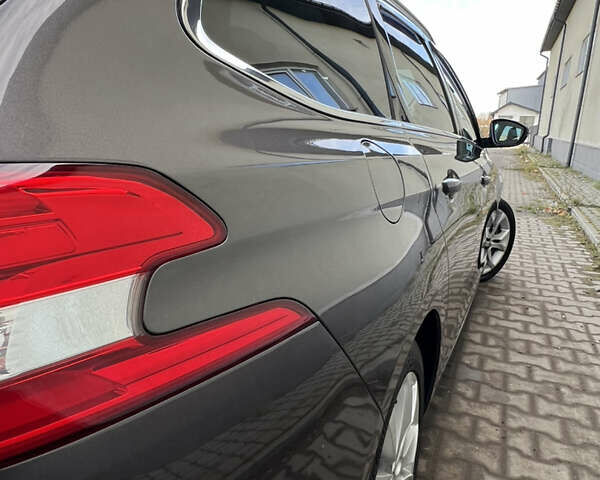 Коричневый Пежо 308, объемом двигателя 2 л и пробегом 240 тыс. км за 11300 $, фото 19 на Automoto.ua