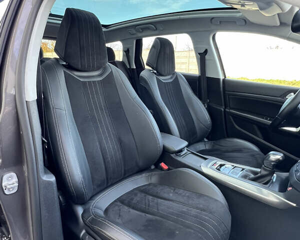 Коричневый Пежо 308, объемом двигателя 2 л и пробегом 240 тыс. км за 11300 $, фото 62 на Automoto.ua