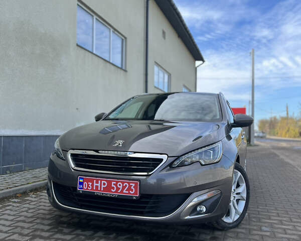 Коричневый Пежо 308, объемом двигателя 2 л и пробегом 240 тыс. км за 11300 $, фото 2 на Automoto.ua