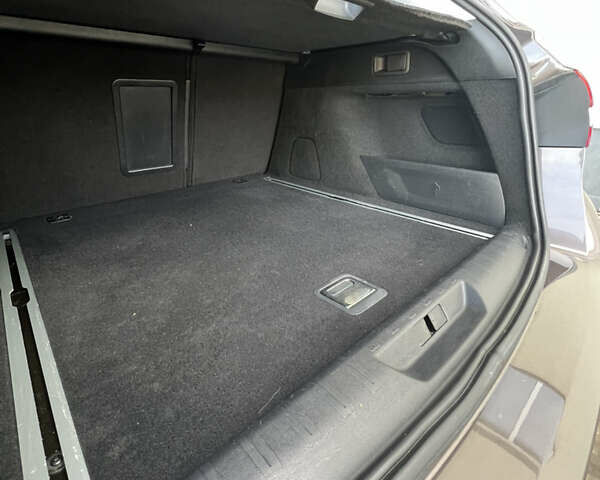 Коричневый Пежо 308, объемом двигателя 2 л и пробегом 240 тыс. км за 11300 $, фото 79 на Automoto.ua