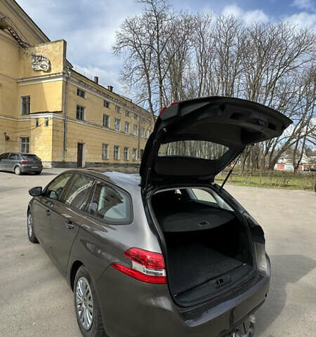 Коричневый Пежо 308, объемом двигателя 1.56 л и пробегом 264 тыс. км за 7500 $, фото 16 на Automoto.ua